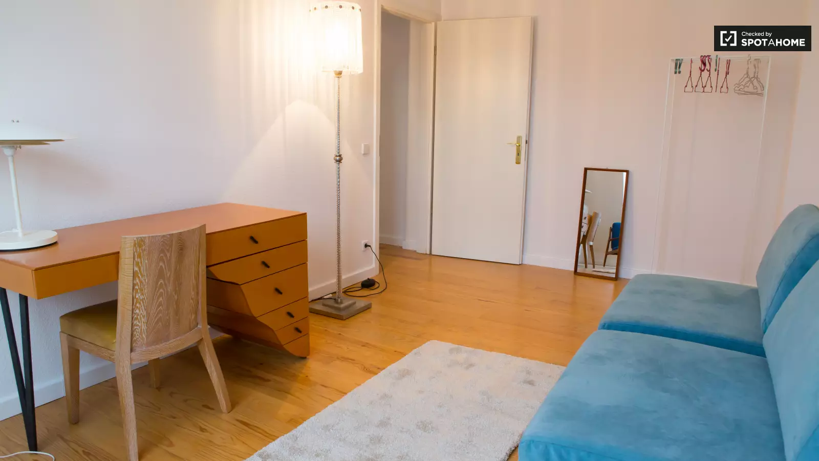 Wohnung Bötzowstraße in Berlin