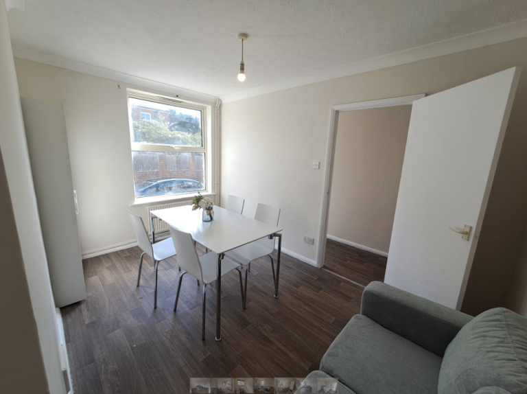 Flat Springfield Road in Tunbridge Wells