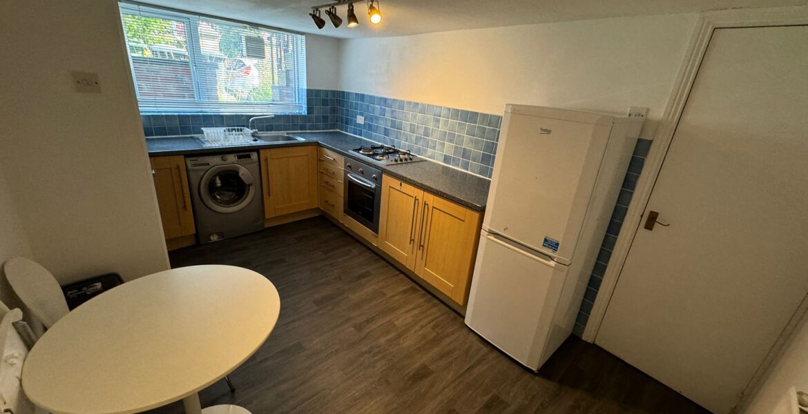 Flat Beechwood Street in Leeds