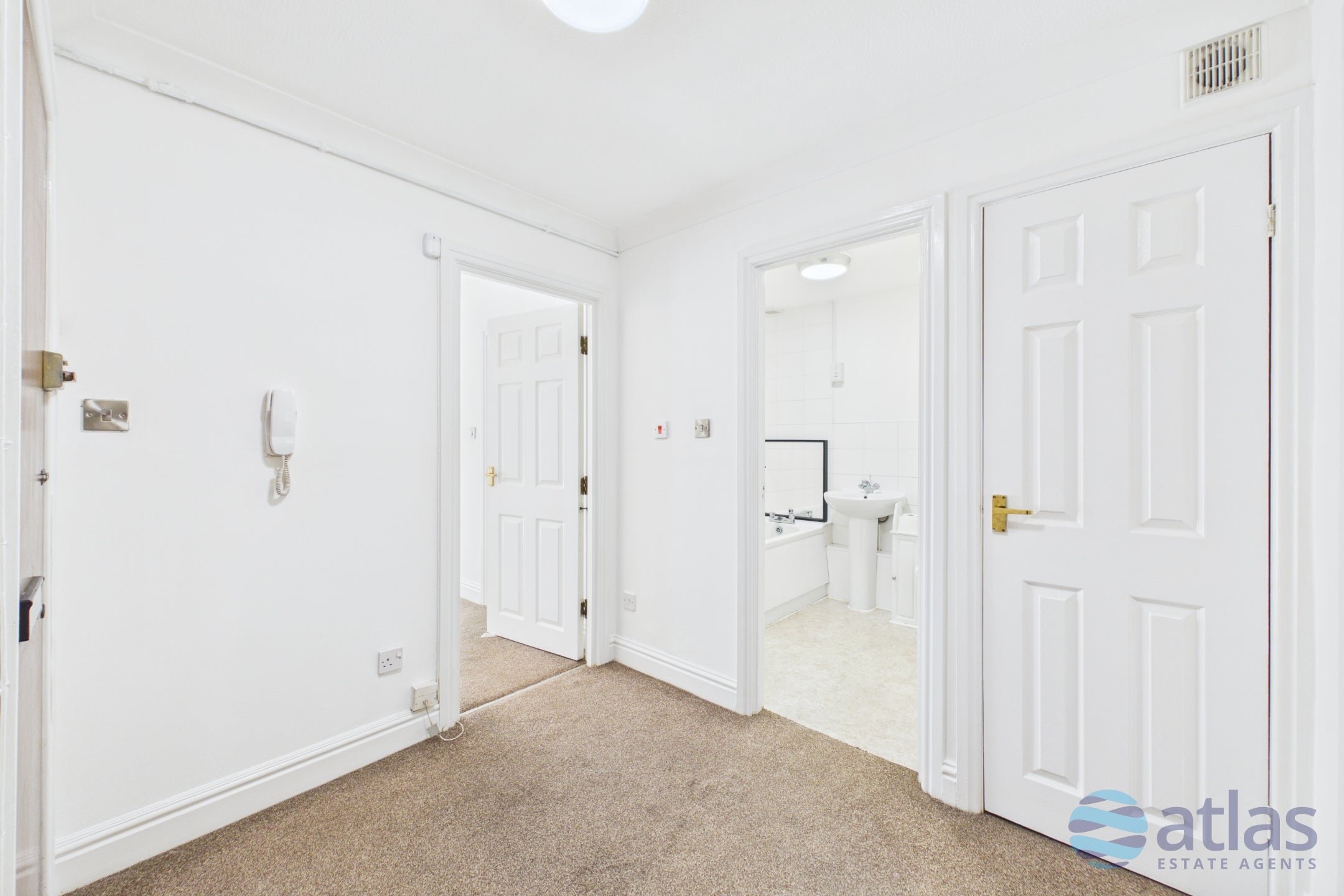 Flat Aigburth Road in Liverpool
