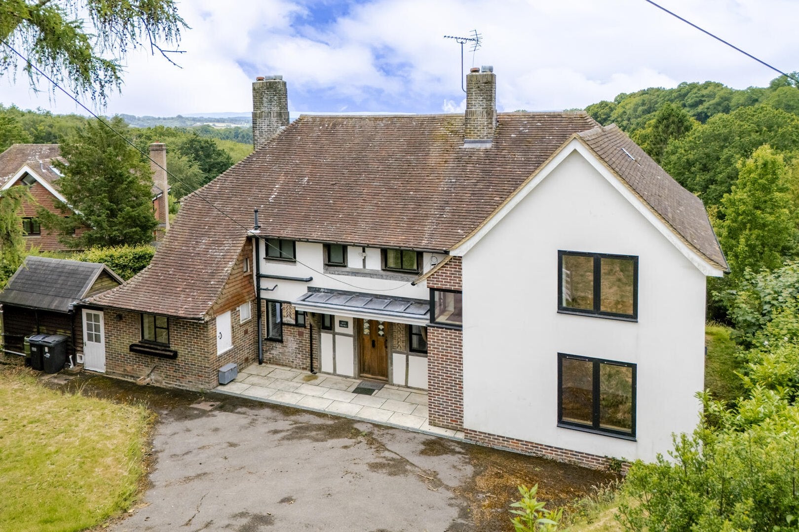 House Wilderness Lane in Wealden