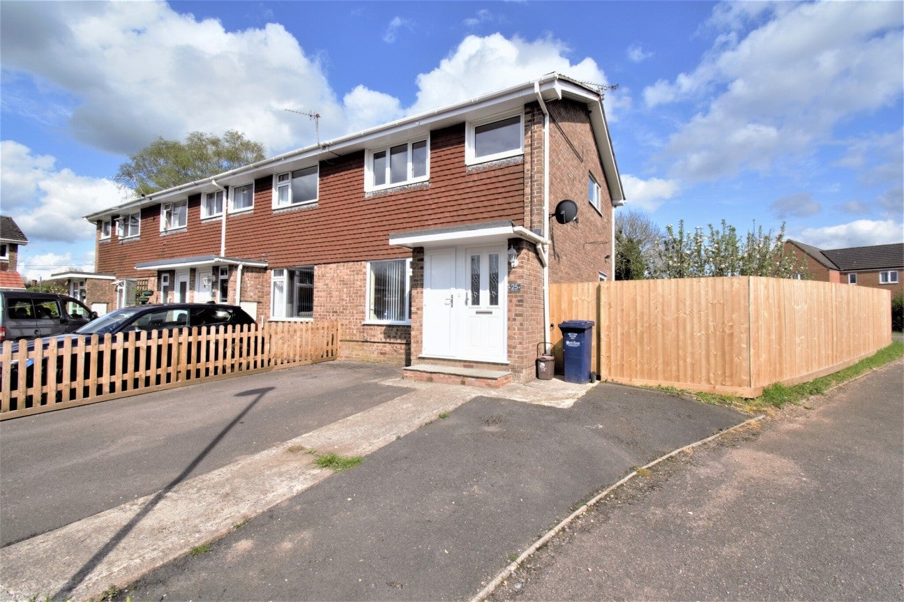 House Bridge Close in Gillingham