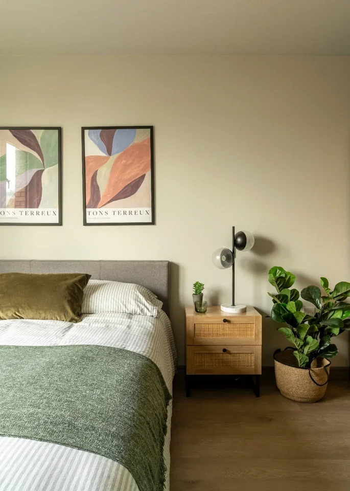Flat Victoria Road in Greater London
