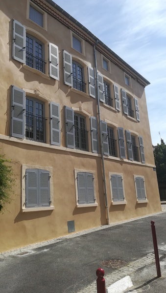 Appartement Place Du Vieux Marche Au Beurre à Vic-le-Comte