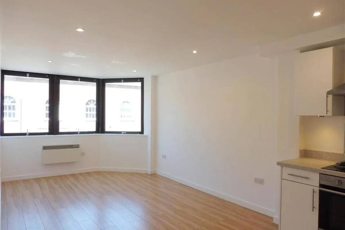 Flat Handford Place in Southampton