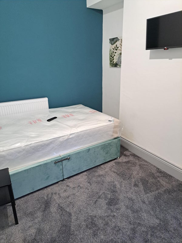 Room Ayresome Park Road in Middlesbrough