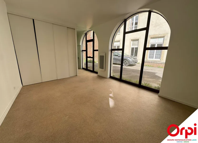 Room Rue Milon de Martigny in Laon
