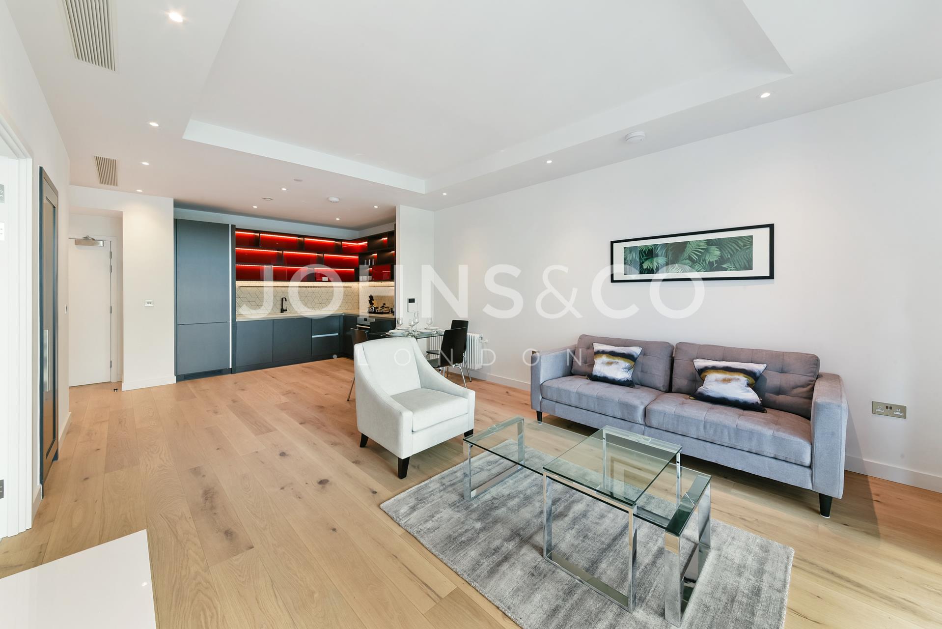 Flat Hope Street in Greater London