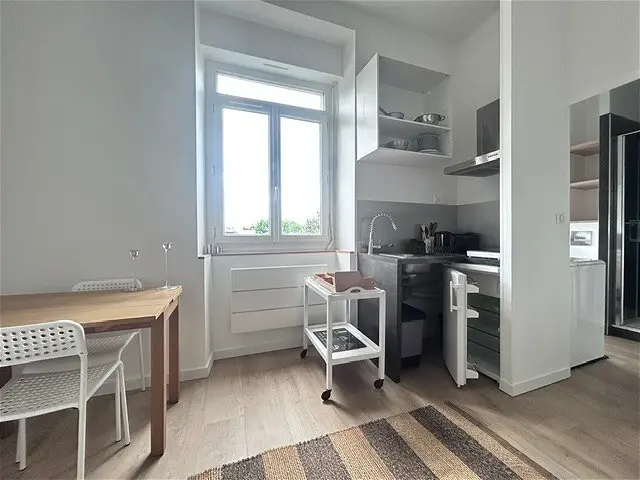 Flat Rue Claude Guillon-Verne in Nantes