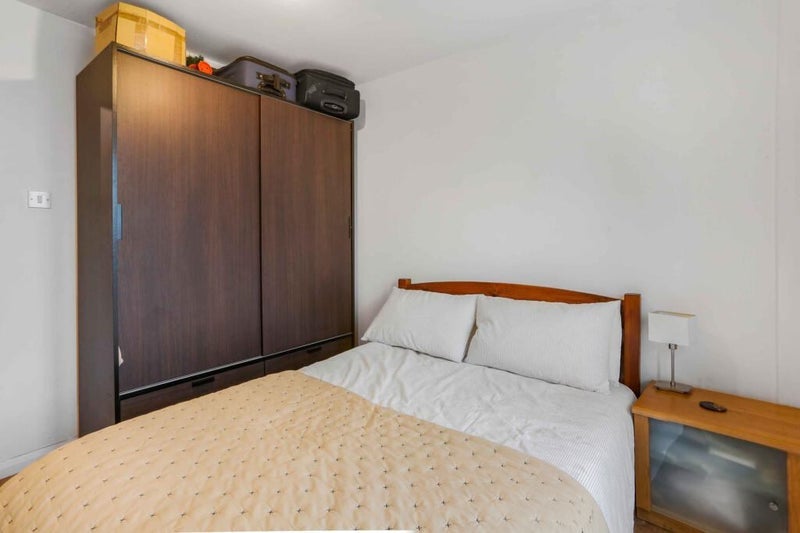 Room Newington Causeway in Greater London