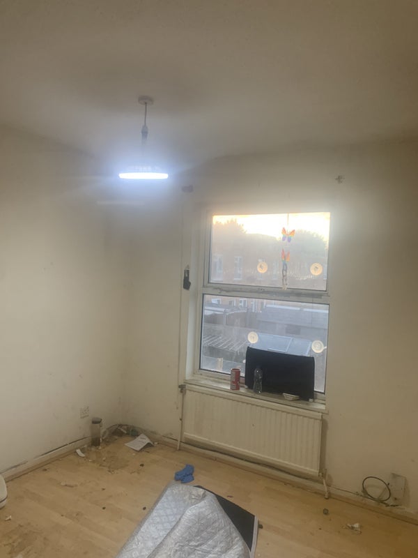 Room St Mary's Road in Greater London