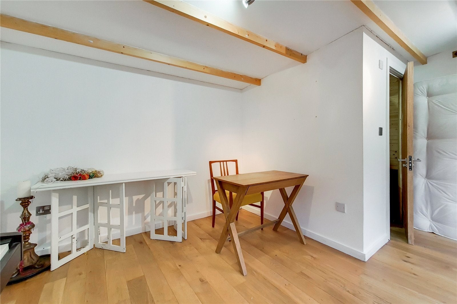 Flat Shirland Road in City of Westminster