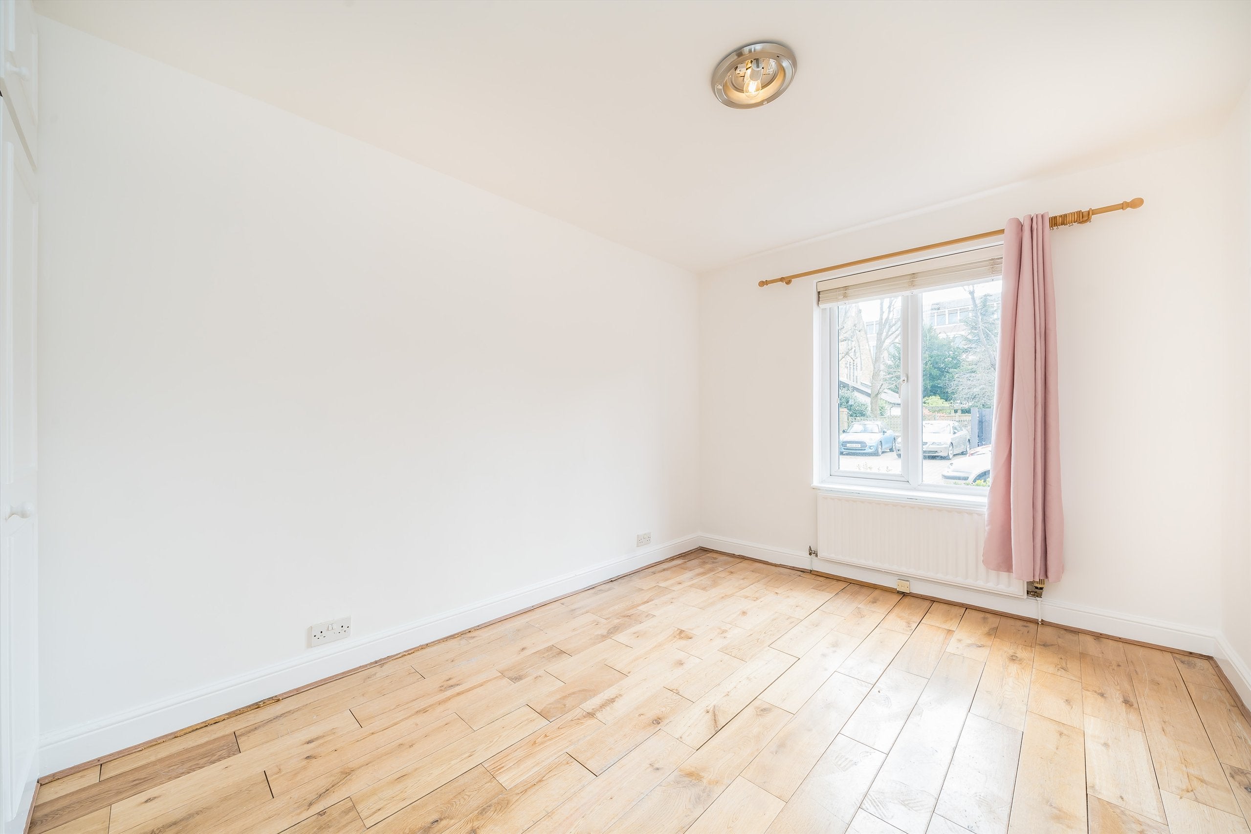 Flat South Park Road in Greater London