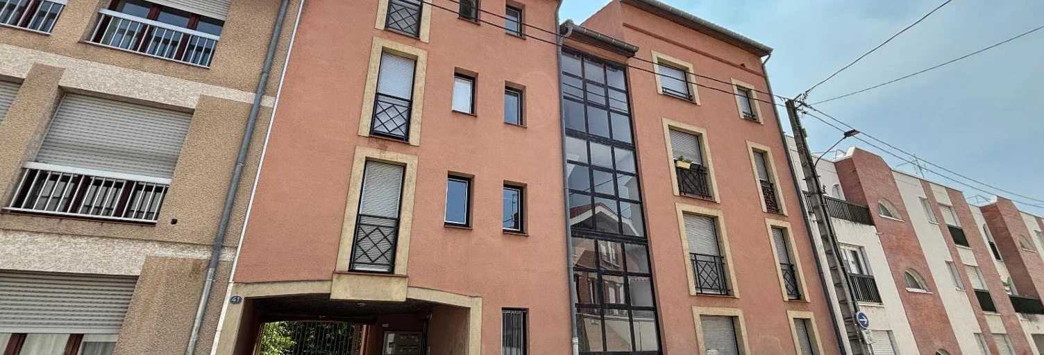 Flat Allée de Brienne in Toulouse