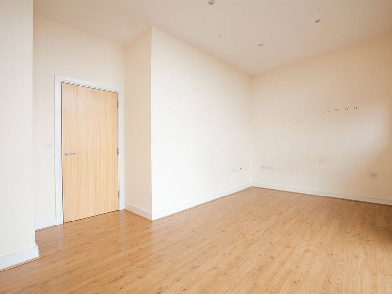 Flat Hither Green Lane in Greater London