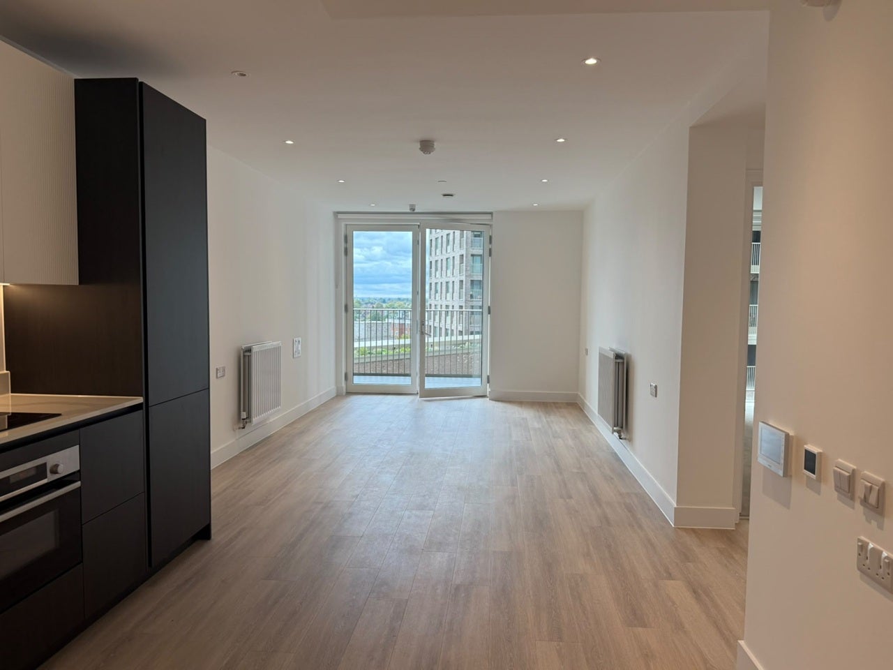 Flat Addison Road in London