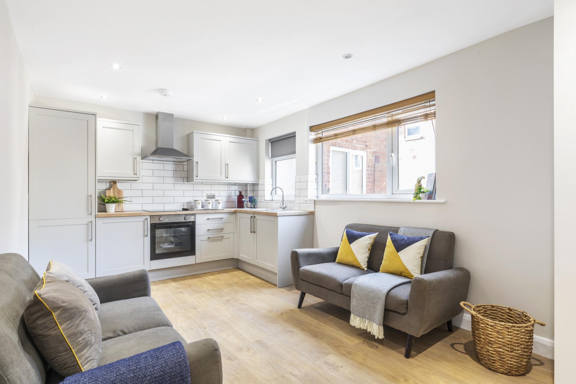 Flat Lidgett Lane in Leeds