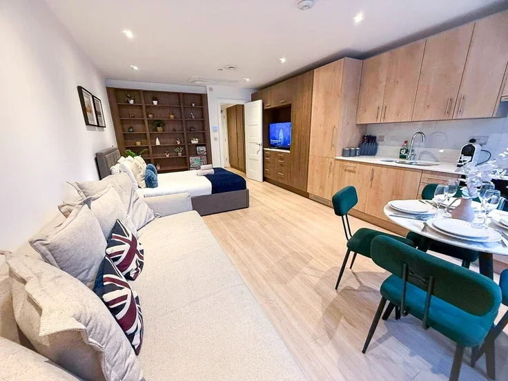 Flat Lyons Place in City of Westminster