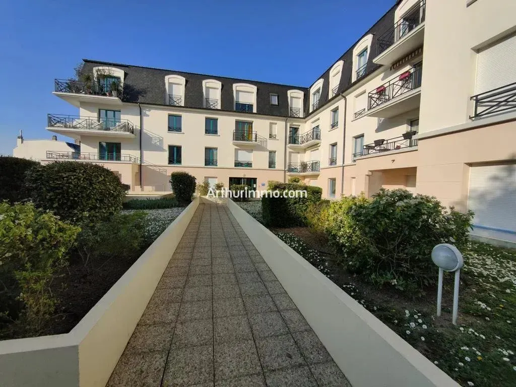 Flat Allée du Val de Marne in Sucy-en-Brie