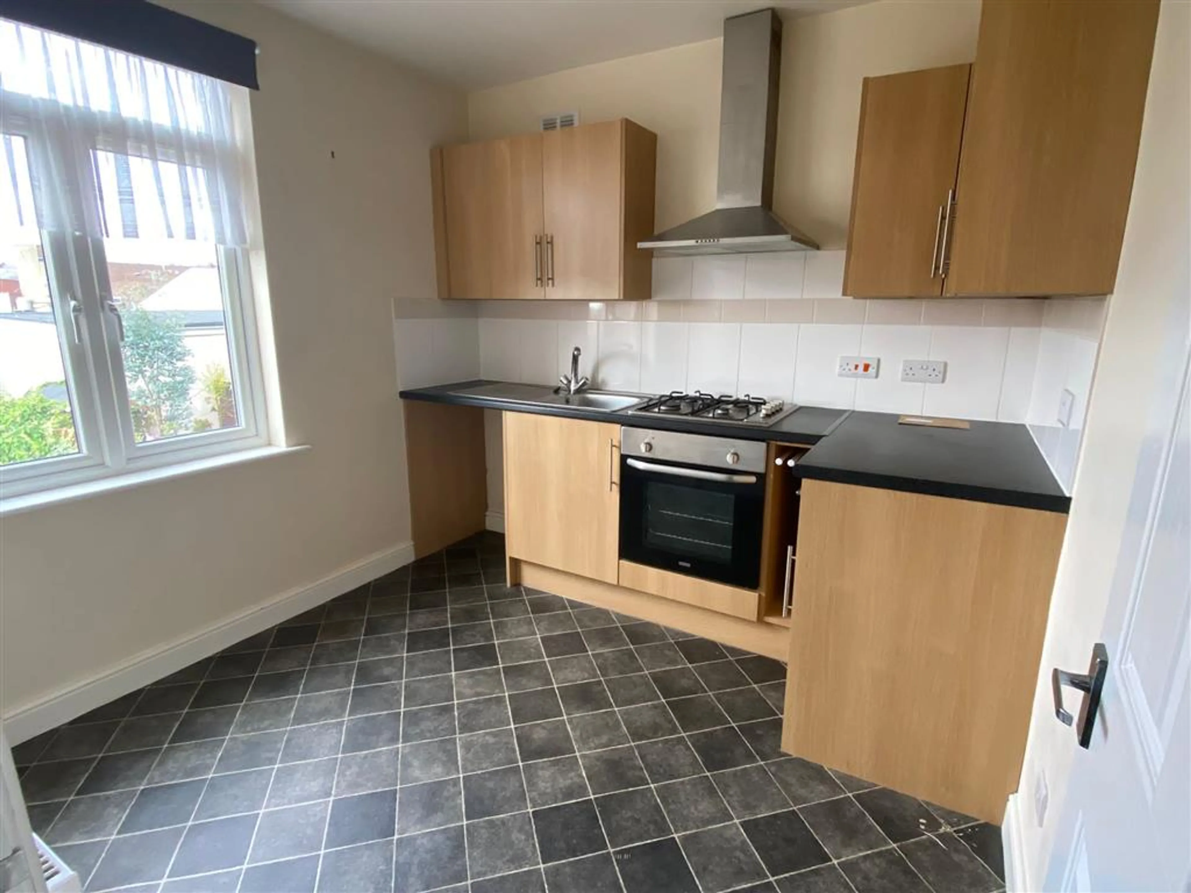 Flat Emsworth Road in Southampton