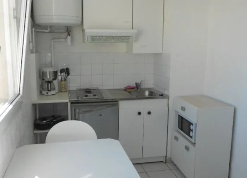 Appartement Rue du Cirque Romain à Nîmes