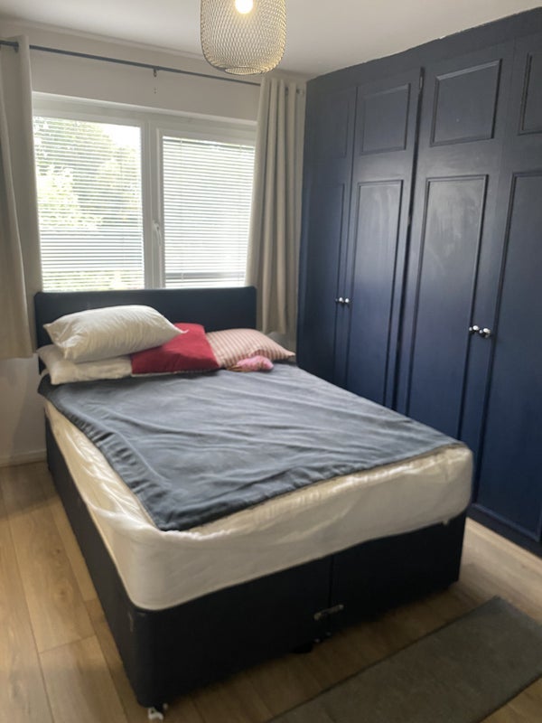 Room Waun-Y-Groes Avenue in Cardiff