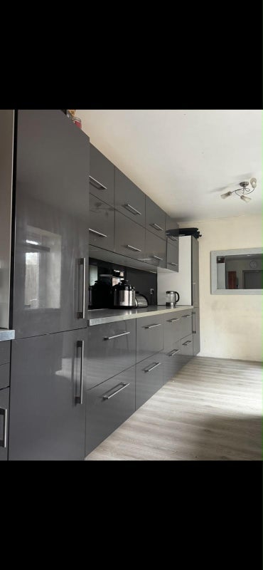 Room Dolman Close in Bristol