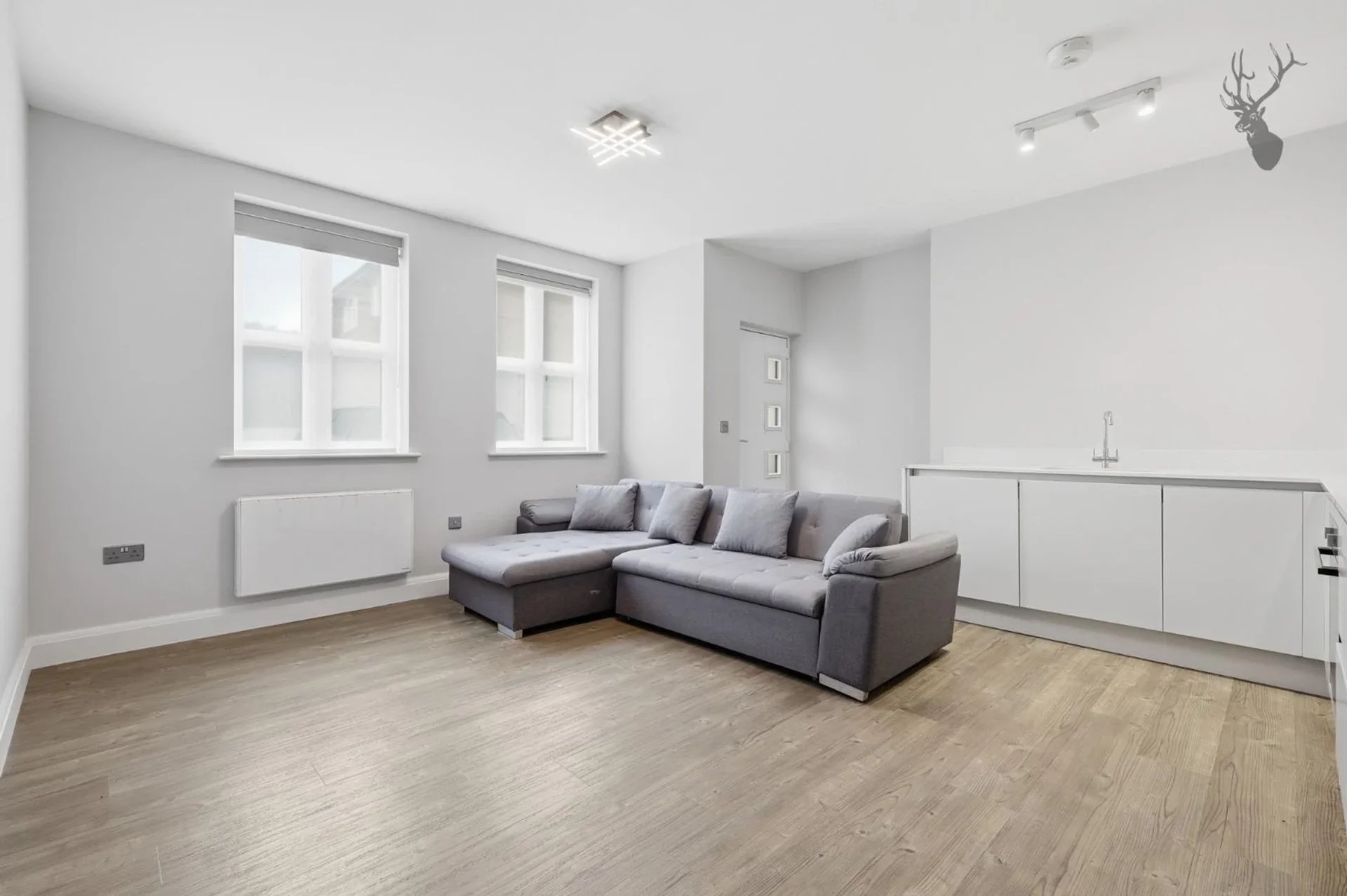 Flat Court Yard in Greater London
