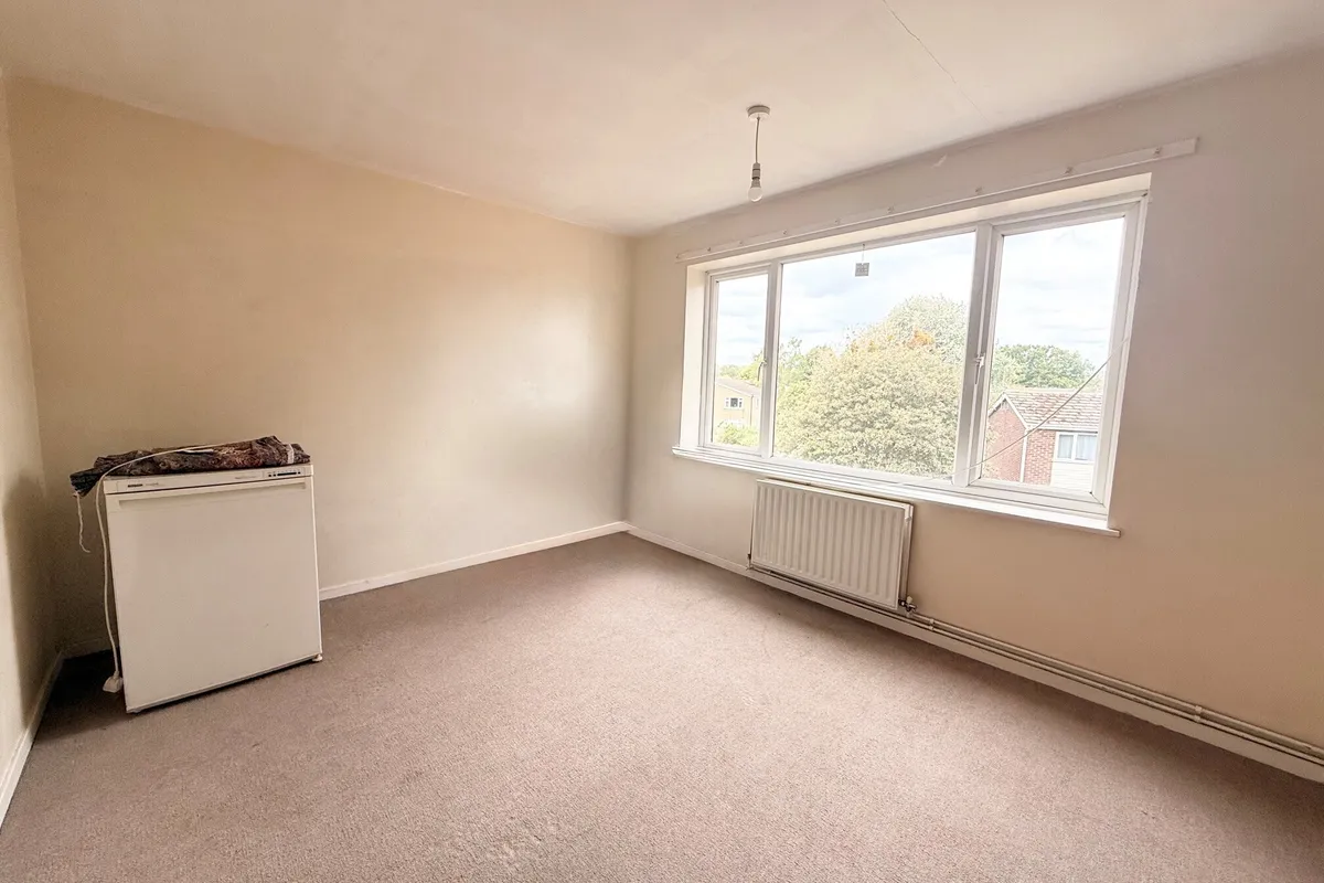 Flat Rockingham Road in Charnwood