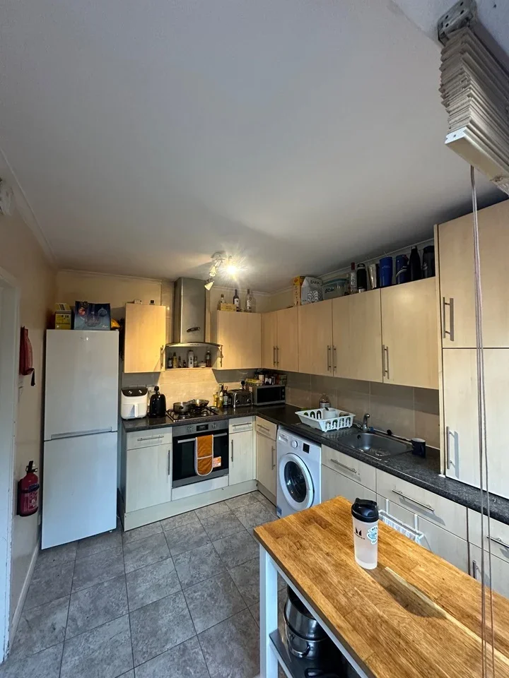 Room Ryde Vale in Greater London