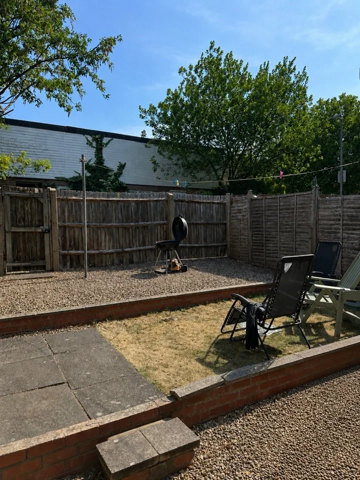 Room Ryde Vale in Greater London