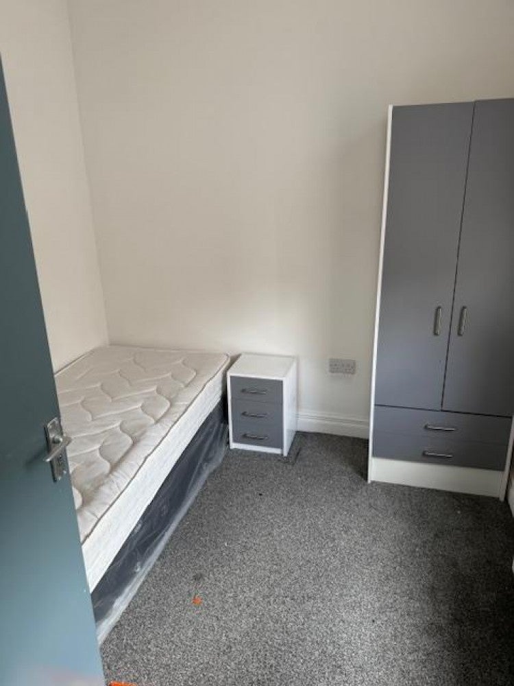 Flat Claypath in Durham