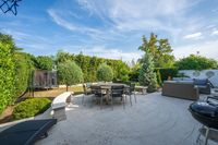 House Orchard Avenue in Greater London