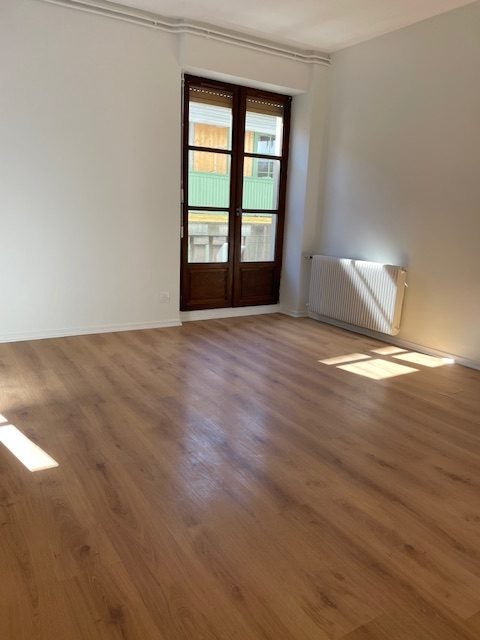 Appartement Rue Pierre Viorrain à Bagnères-de-Bigorre