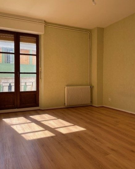 Appartement Rue Pierre Viorrain à Bagnères-de-Bigorre