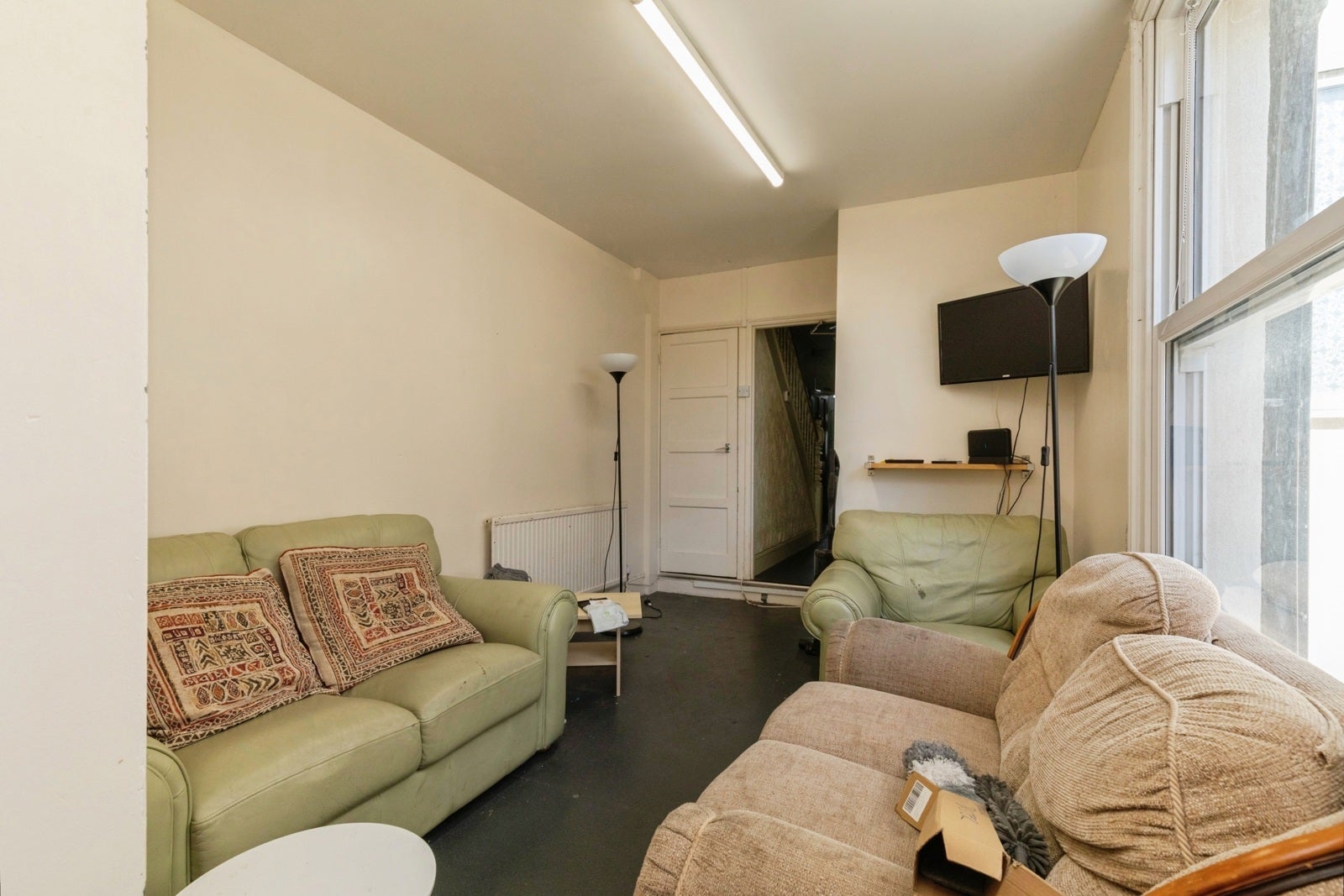 Room Muller Road in Bristol