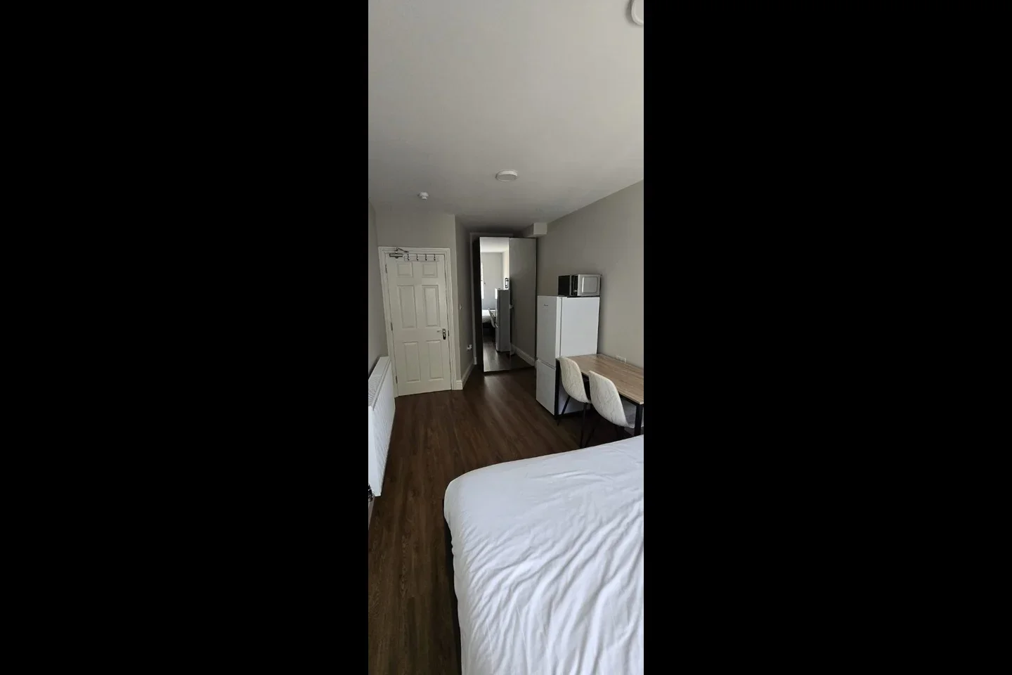 Room Cranbrook Road in Greater London
