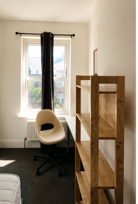 Room Alpha Street in Salford