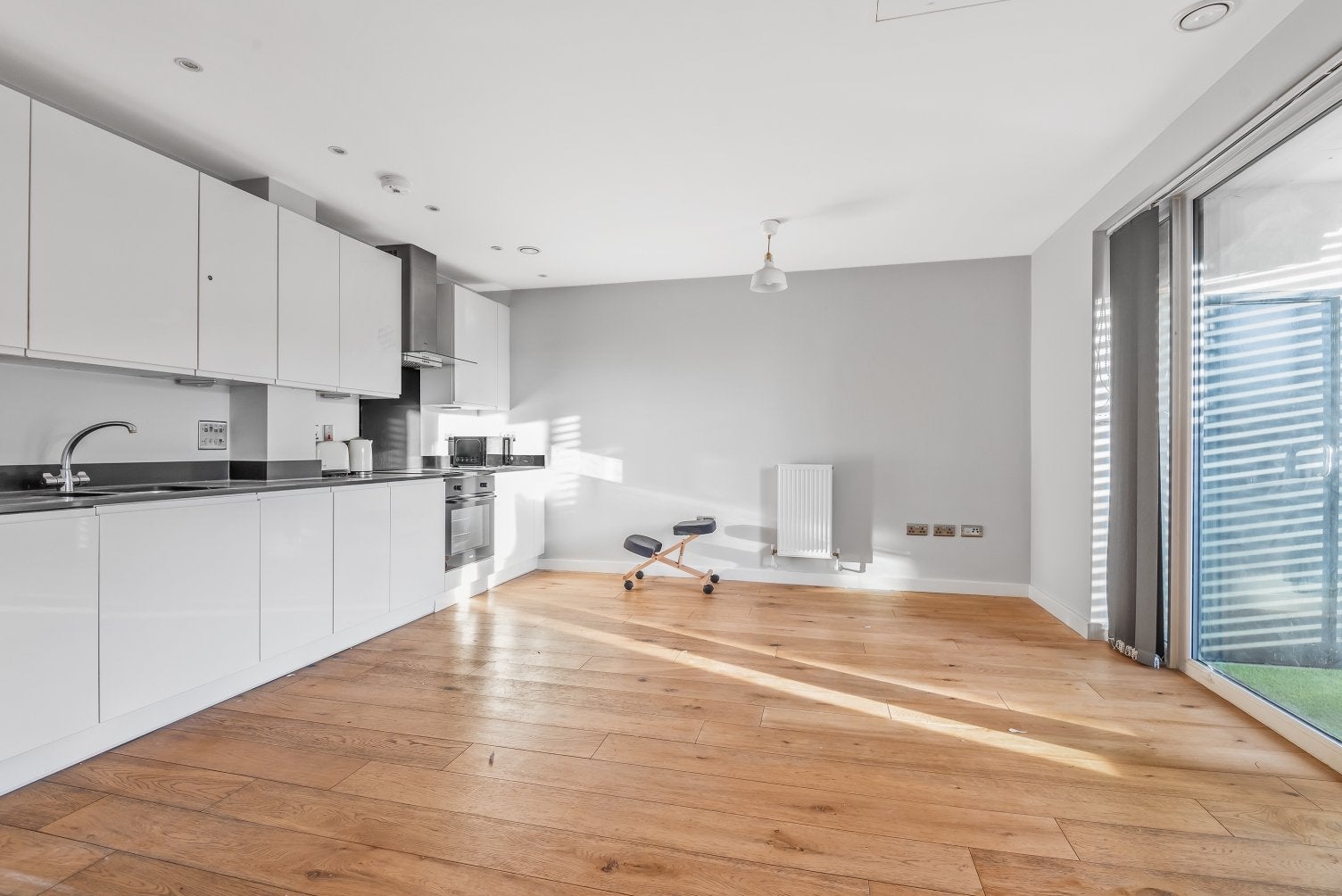 Flat Pelton Road in London