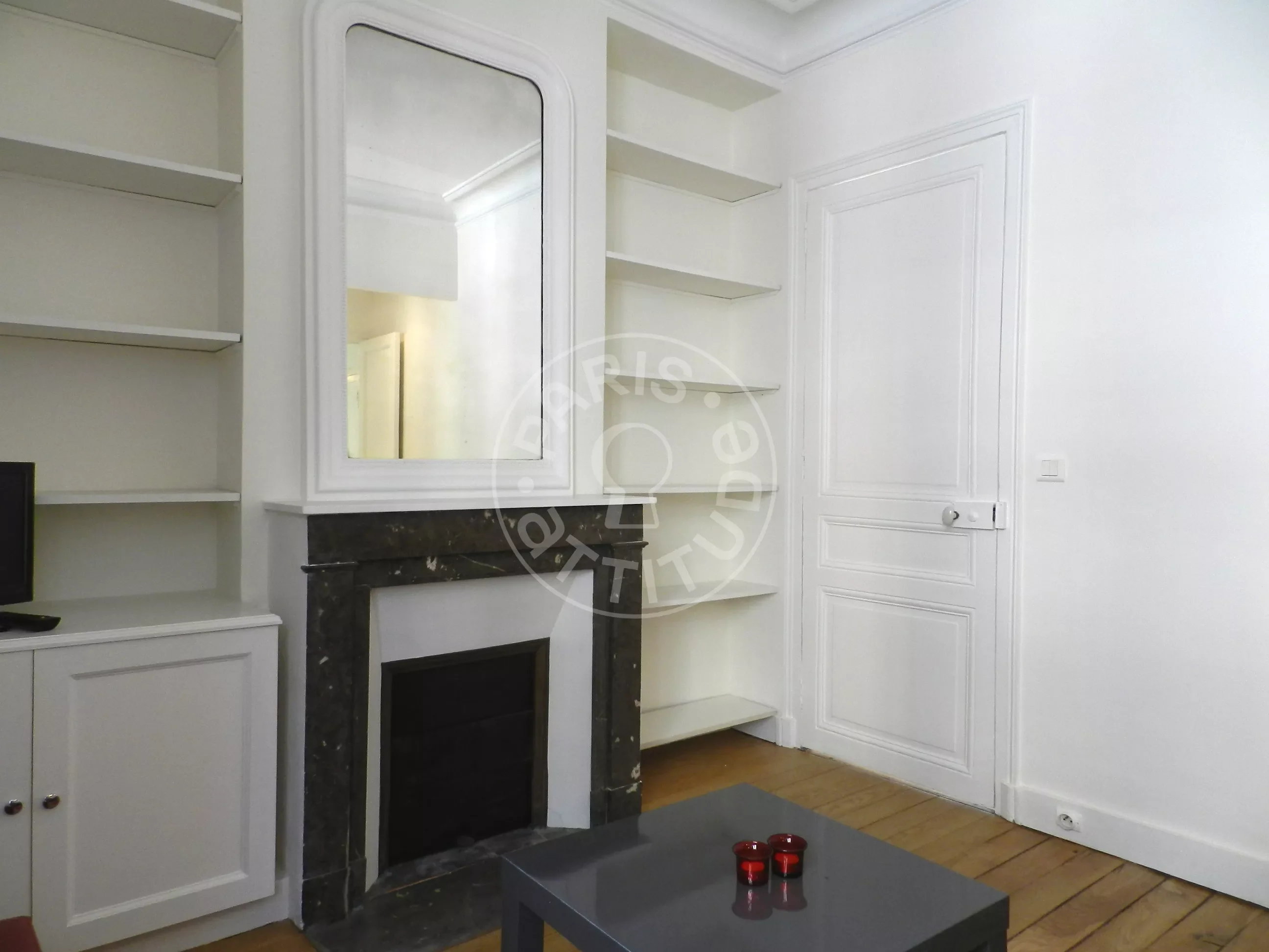 Appartement Place Tristan Bernard à Paris