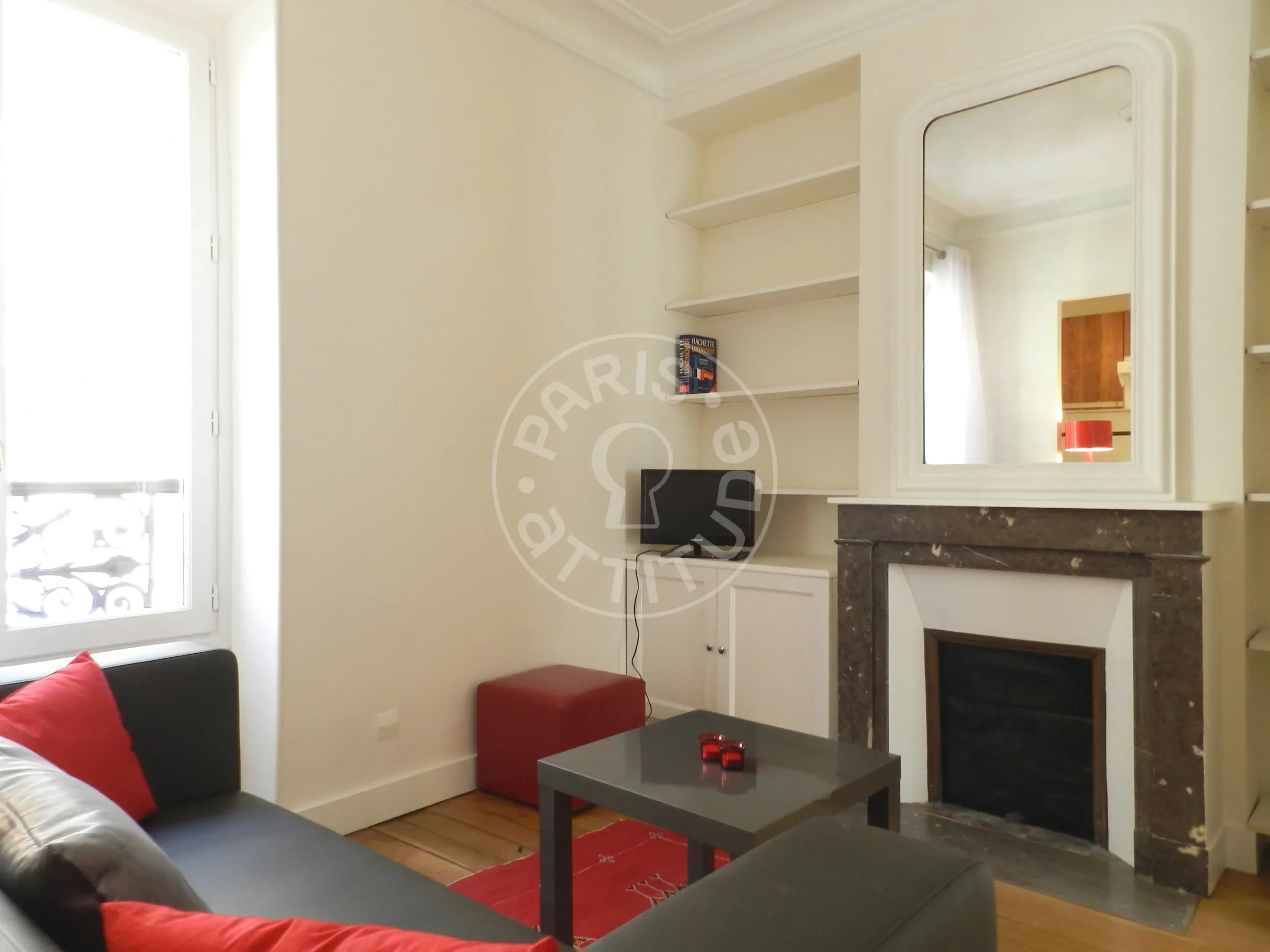 Appartement Place Tristan Bernard à Paris