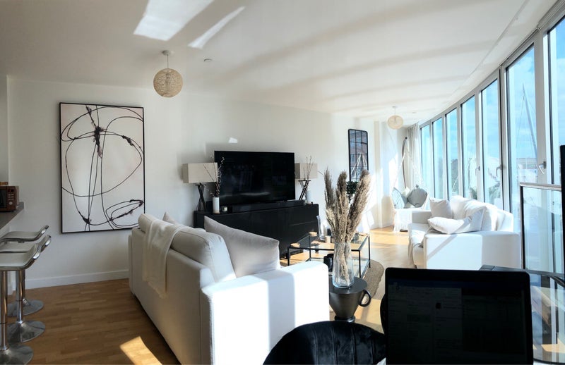 Room Glass wharf in Bristol