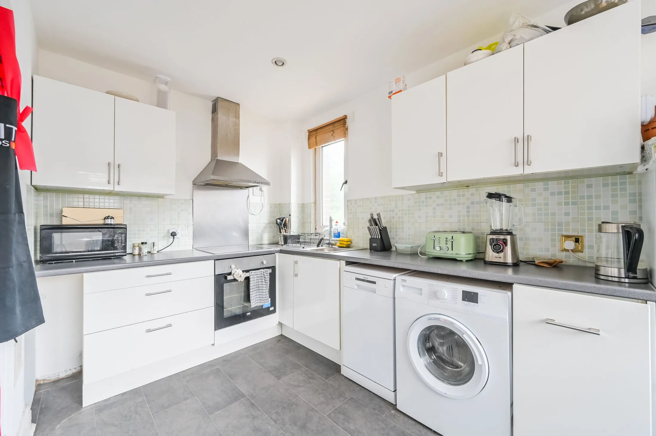 Flat Gernon Road in Greater London
