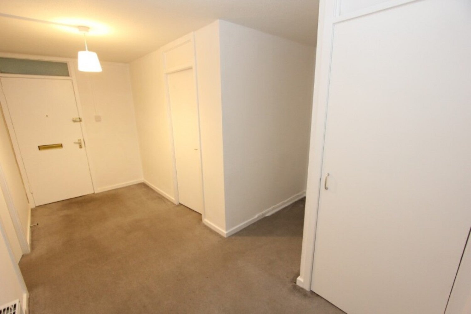 Flat Burnhill Quadrant in Rutherglen