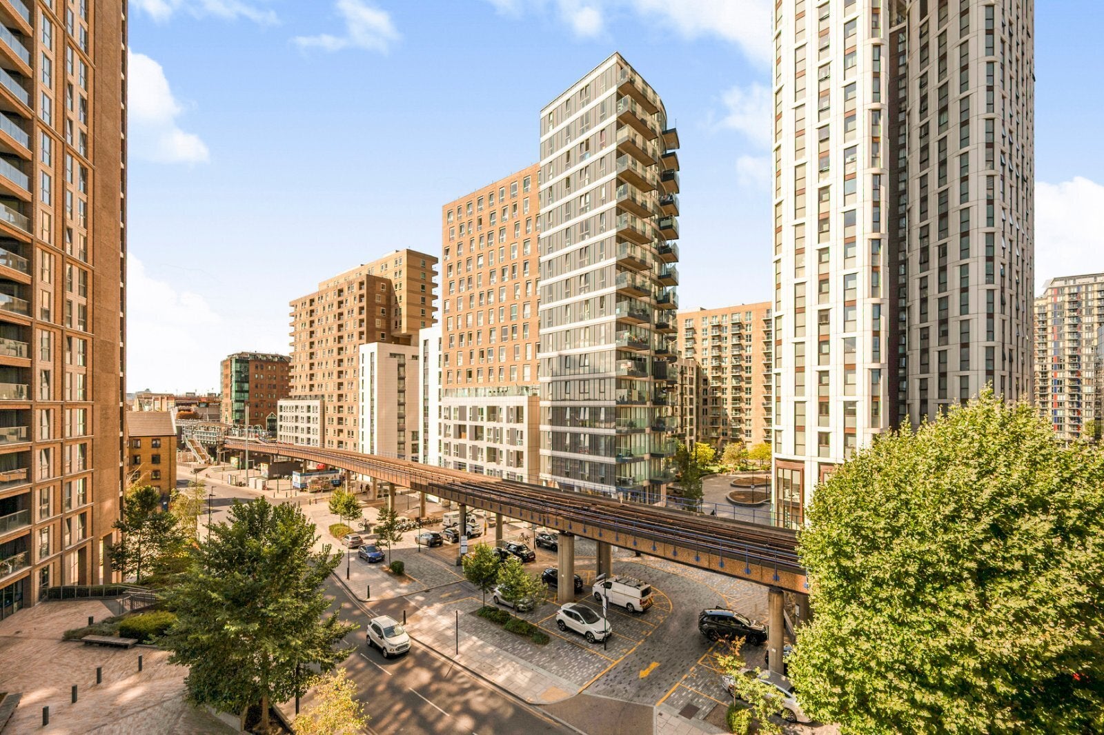 Flat Limeharbour in Greater London