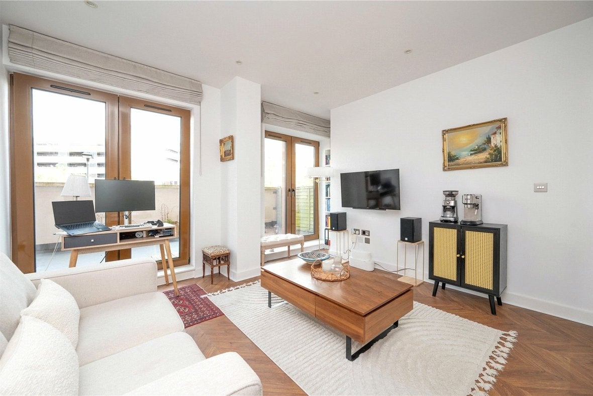 Flat Grosvenor Road in St Albans