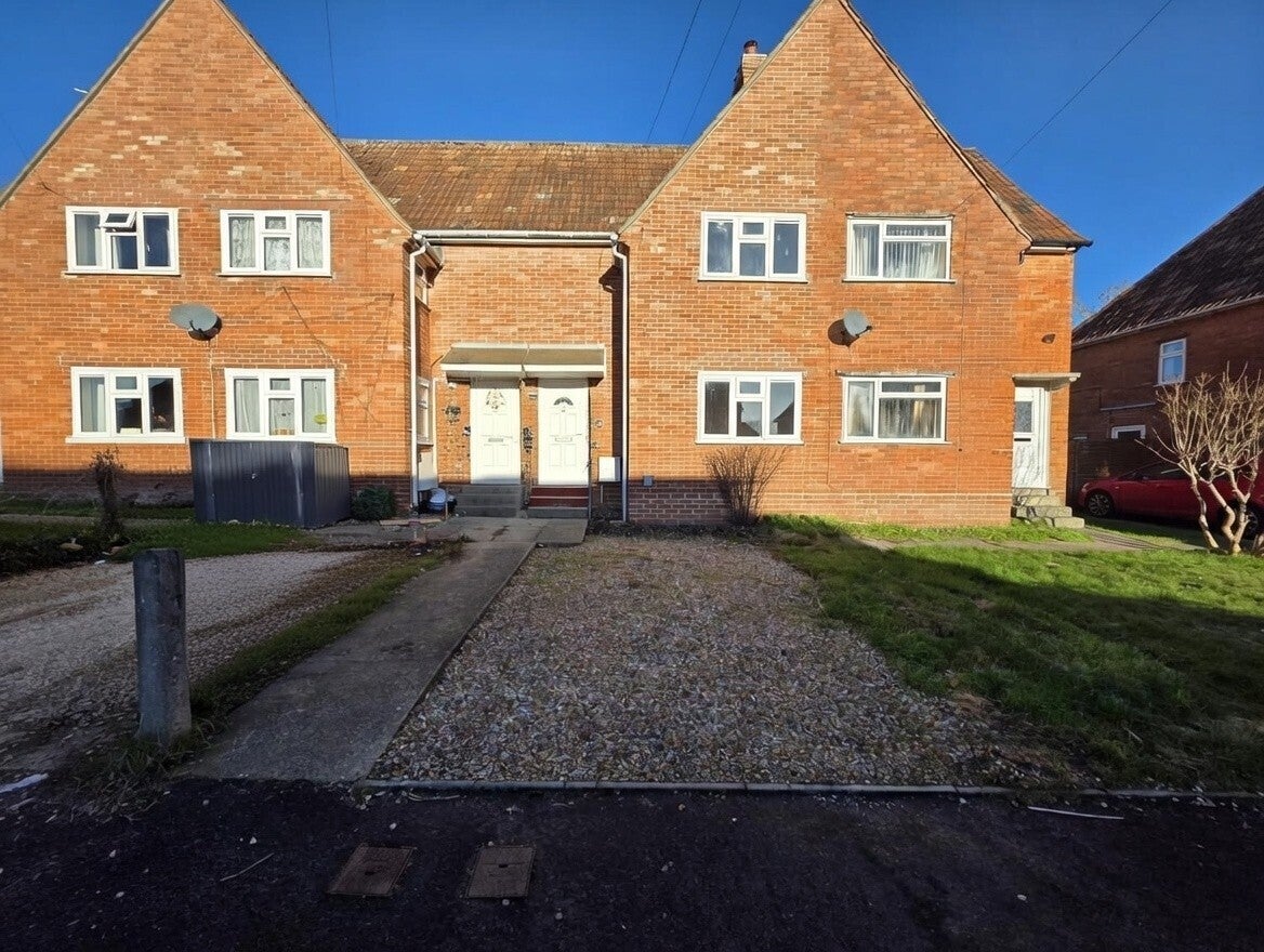 House Westfield Place in Yeovil