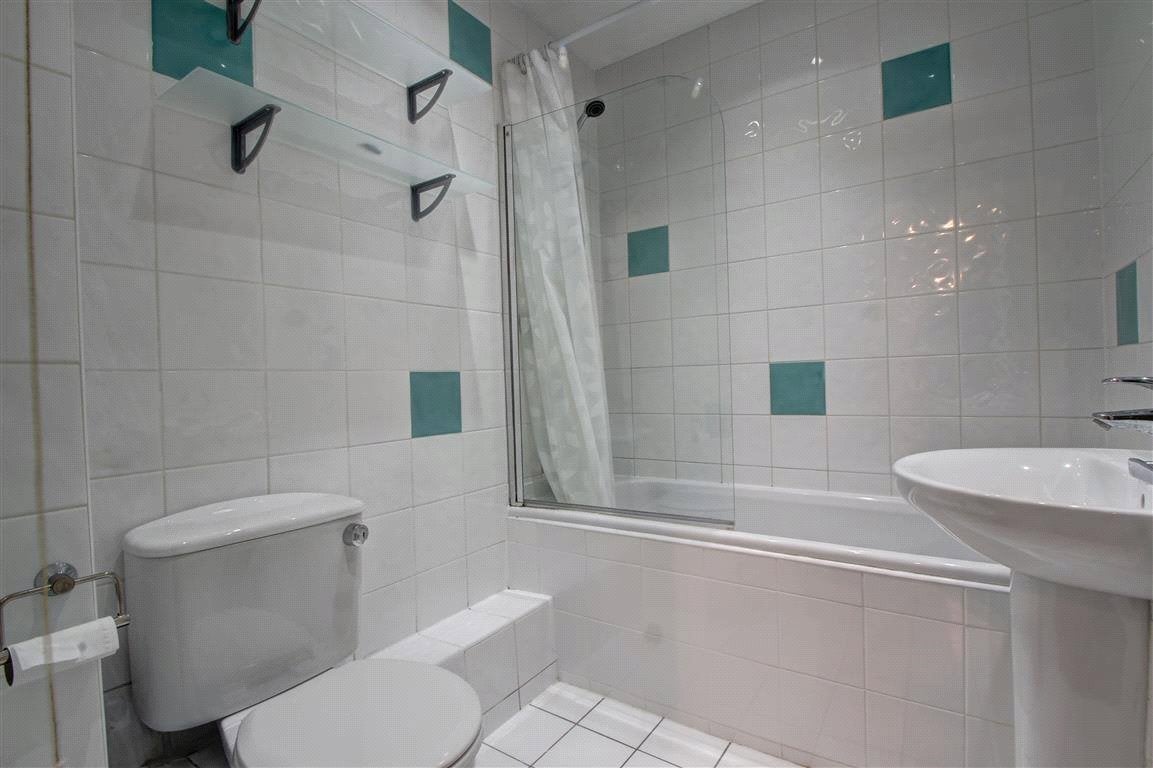 Flat Westgate Road in Newcastle upon Tyne