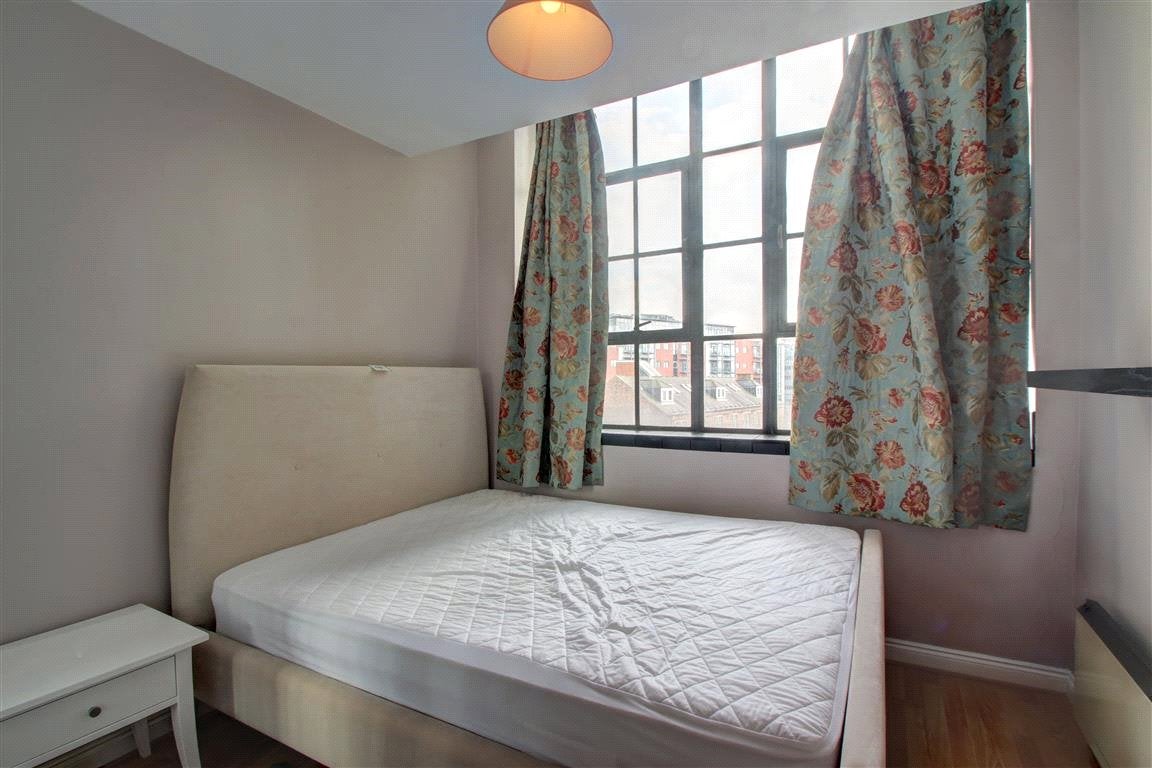Flat Westgate Road in Newcastle upon Tyne