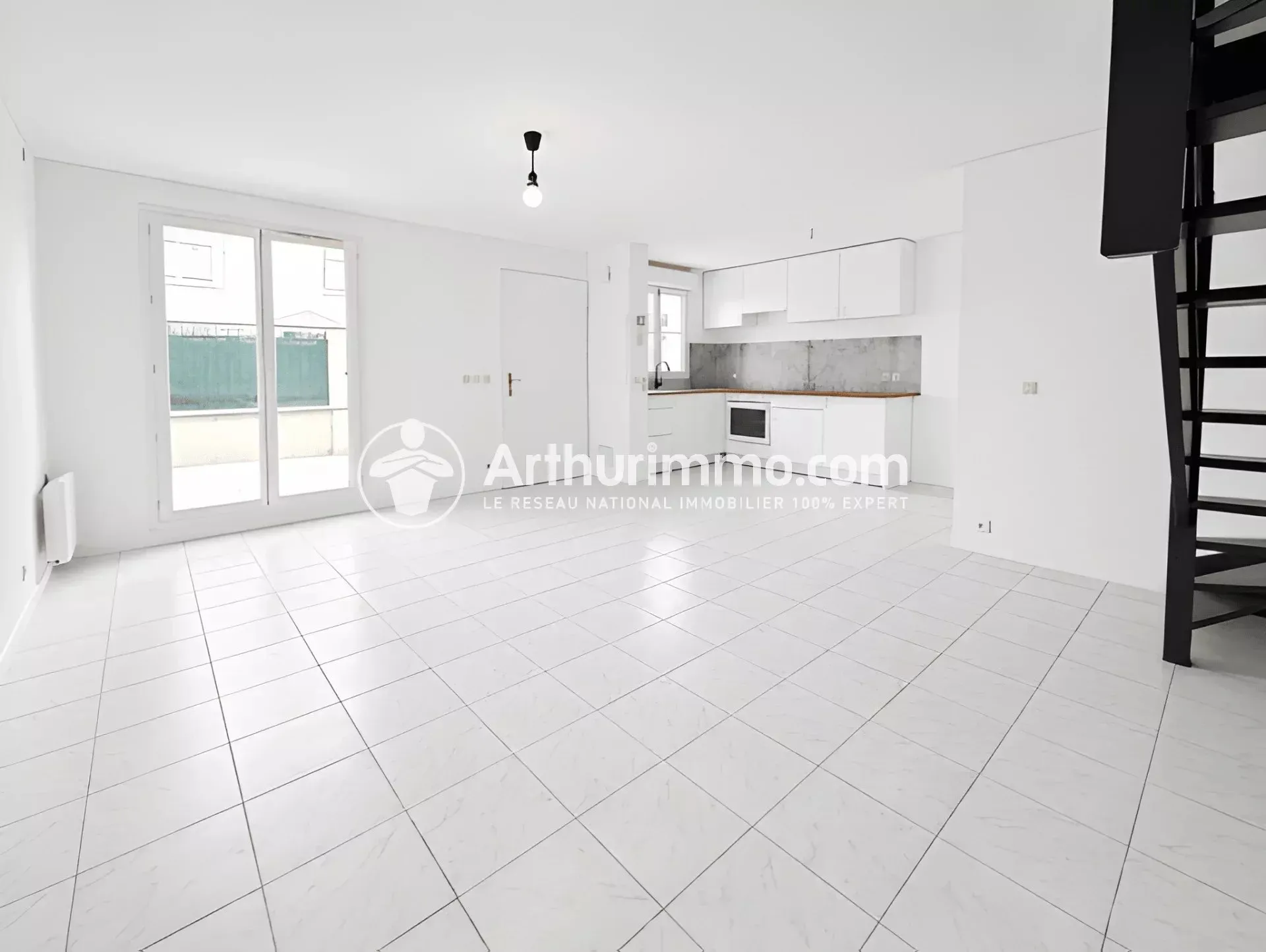 Appartement Avenue Paul Vaillant-Couturier à Paray-Vieille-Poste